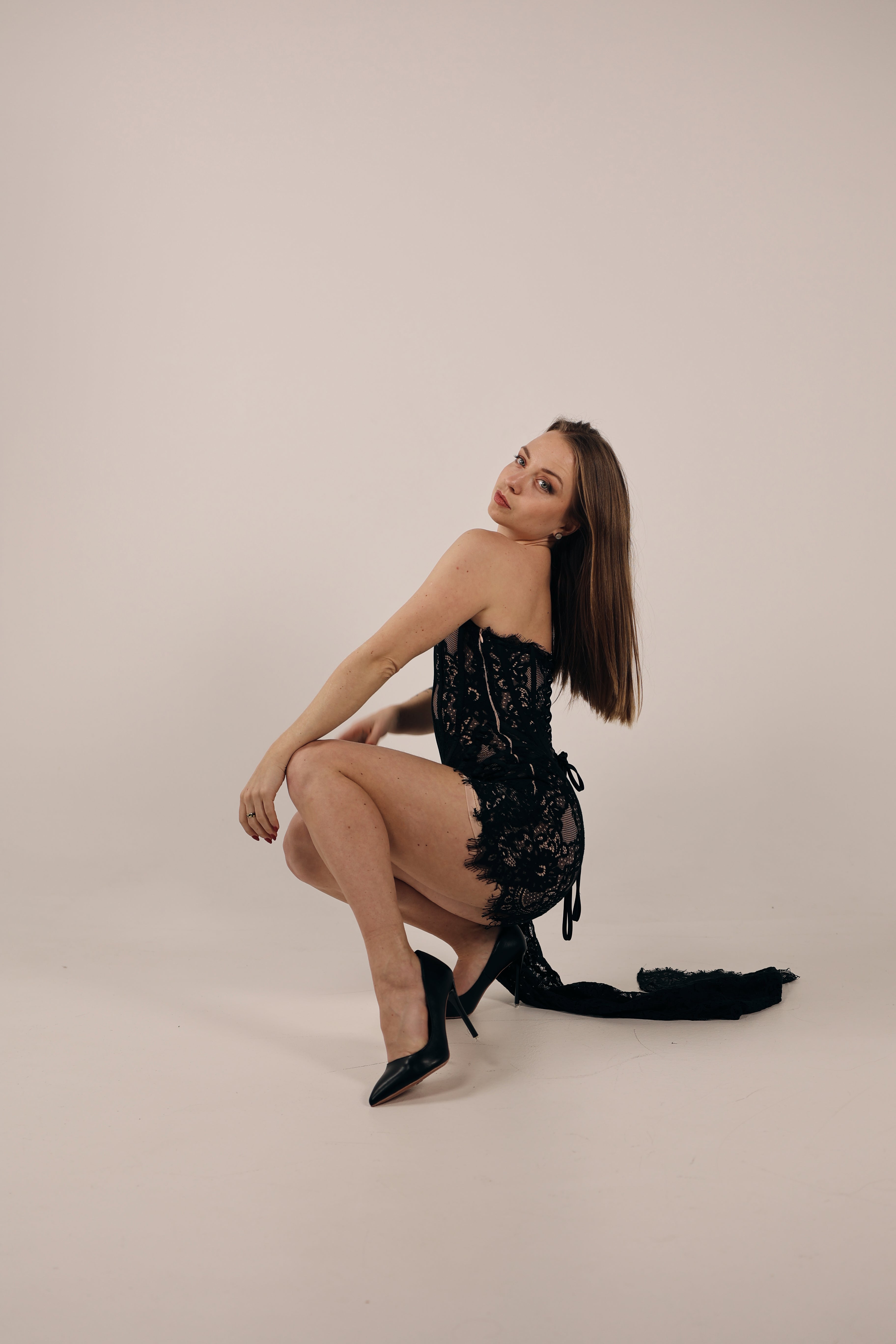 Robe midi en dentelle