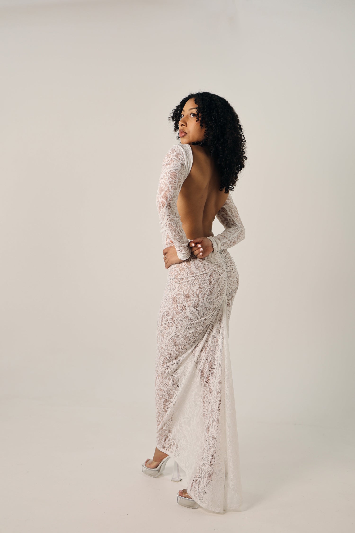 Robe Zulikha en Dentelle